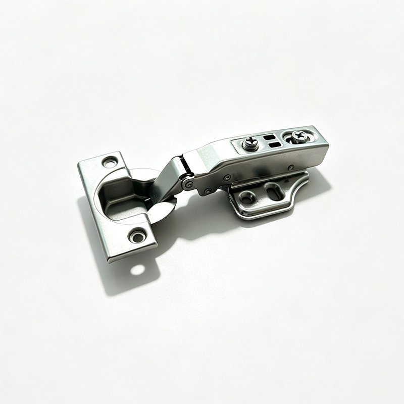 Two-stage damped hinge for kitchen cabinet doors